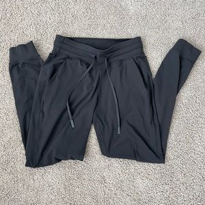 Lululemon Ready to Rulu High Rise Jogger - 6